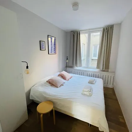 Apartment Prachtig Gerenoveerd *